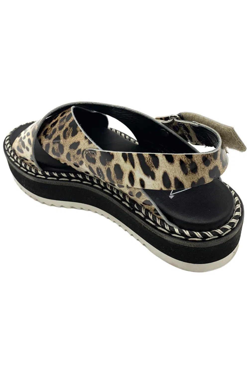 AGL Marta Criss Cross Sandal Leopard
