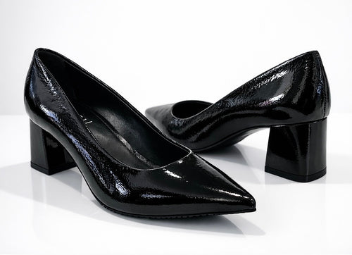 AGL Tracy Glossy leather with block heel (Discount Offer)