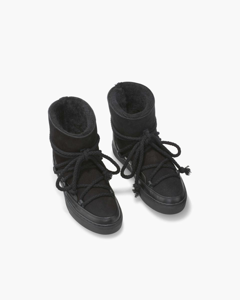 INUIKI Classic Black (Discount Offer)