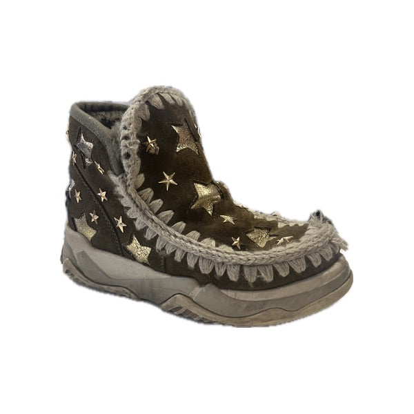MOU Sneaker Pony (Discount Offer)