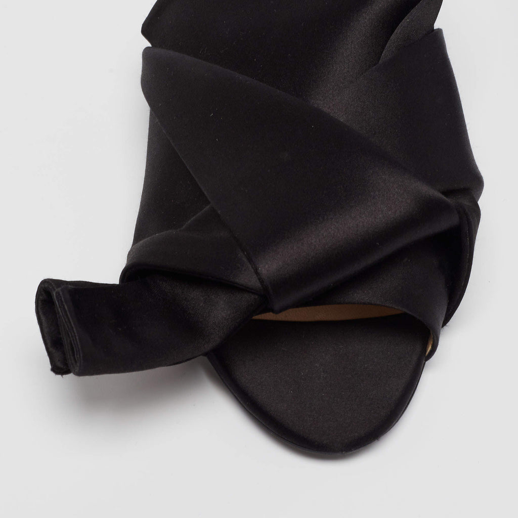N°21 Black Satin Knot Flat Mules (Discount Offer)