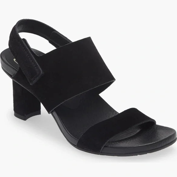PEDRO GARCIA Collins Black Castoro-Naplack Slingback Heel Sandal (Discount Offer)